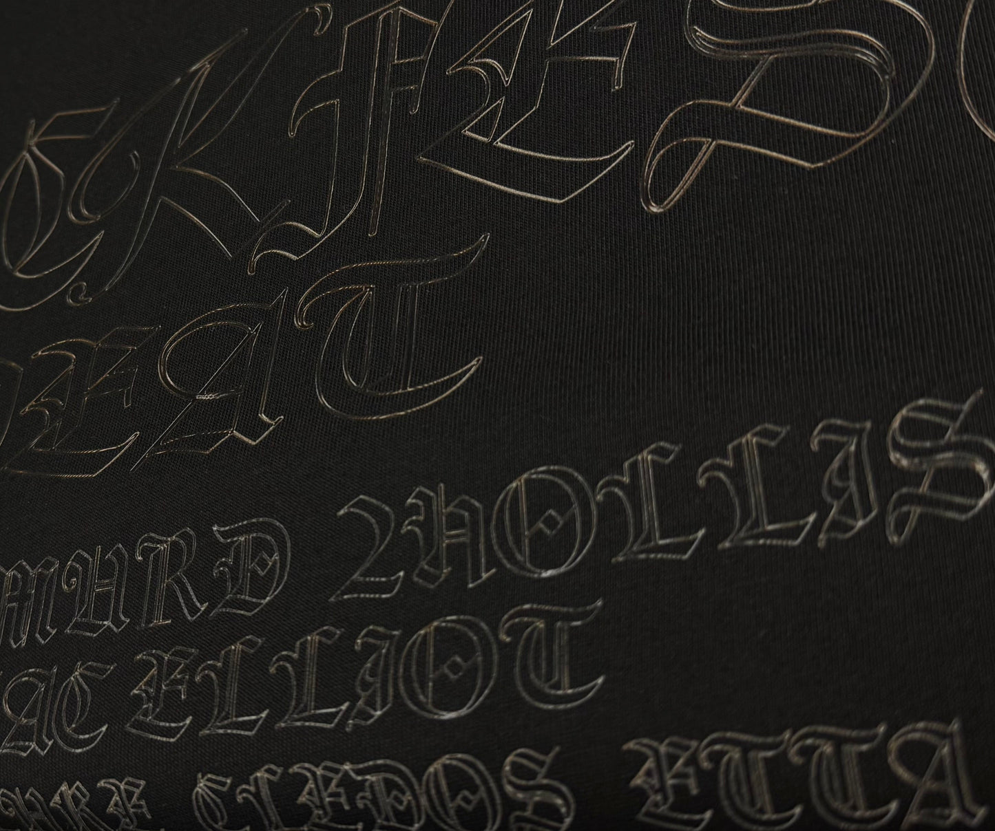 GOTHIC LINEUP T-SHIRT